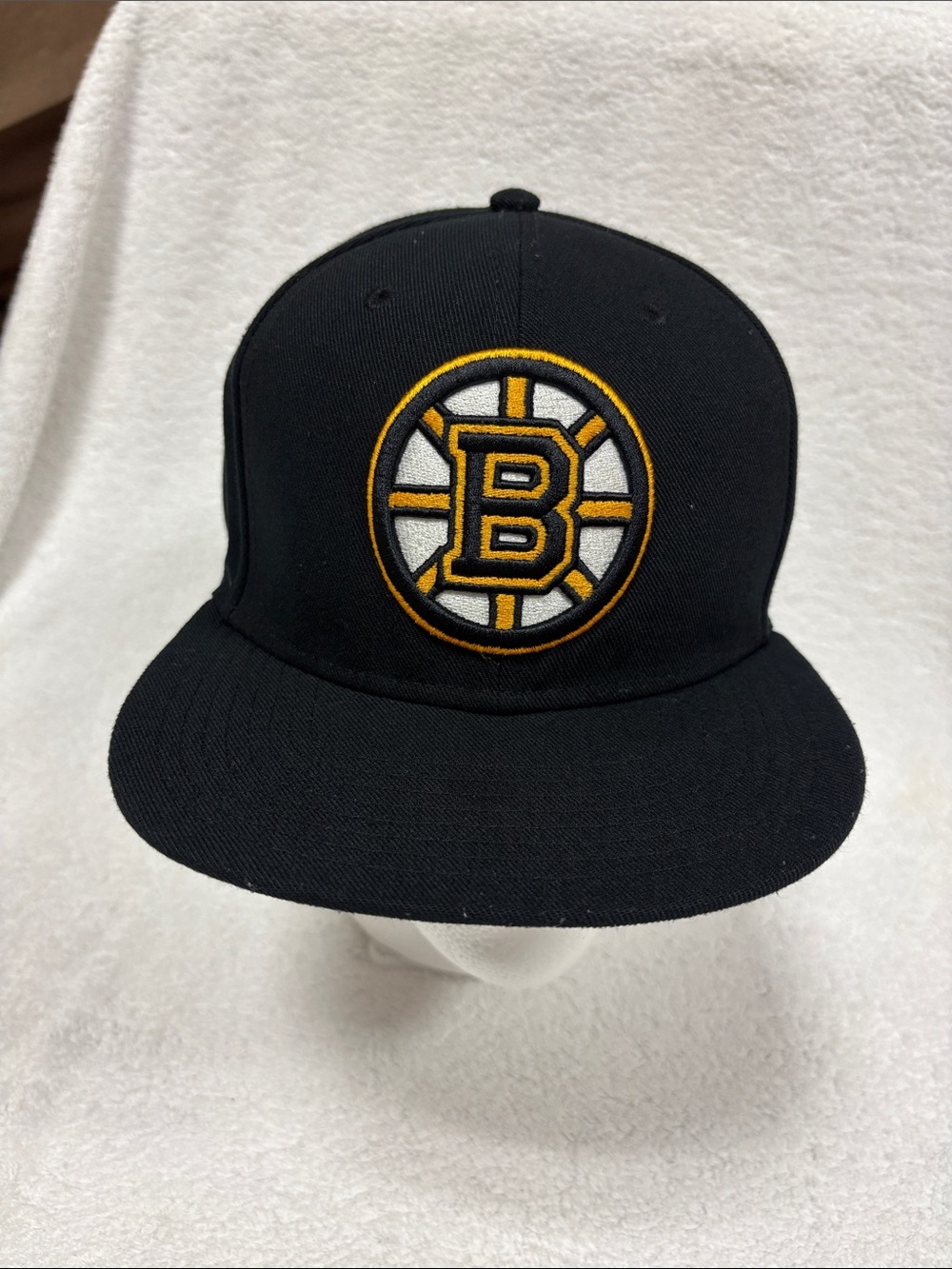 Fanatics Black Boston Bruins hockey SnapBack hat